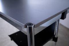 USM-Haller Tisch grau/chrom