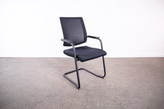 Sedus "Black Dot Net bd 236" Freischwinger mit Netzrücken, Stapelstuhl, Schwarz