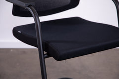 Sedus "Black Dot Net bd 236" Freischwinger mit Netzrücken, Stapelstuhl, Schwarz