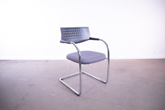 Vitra "Vis a vis Step", Freischwinger, nicht stapelbar, Chrom/Grau