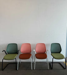 Freischwinger se:kit ohne Armlehne, grün - Sedus