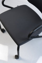 Sedus "Quarterback", Vierfußstuhl mit Rollen, Schwarz/Schwarz
