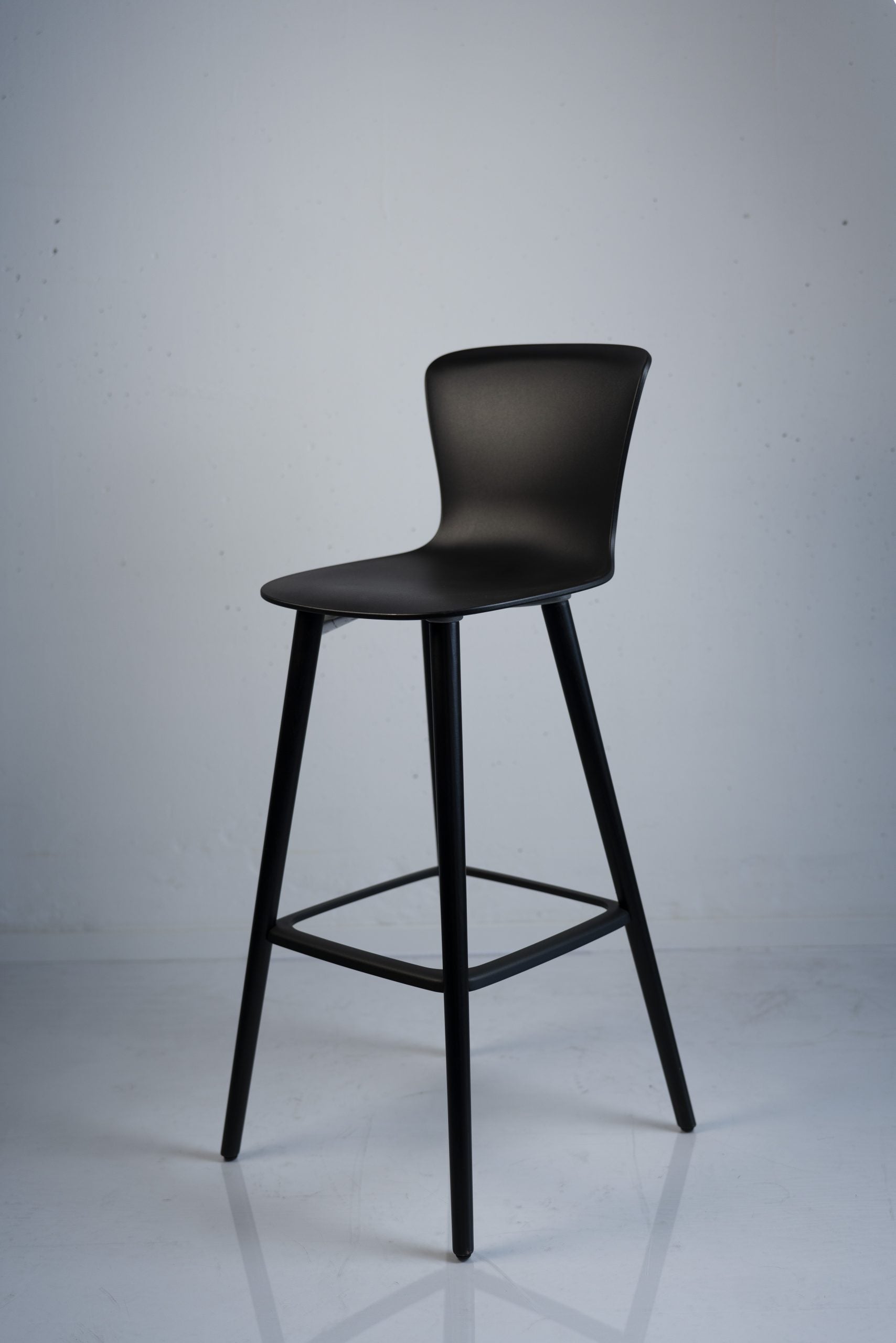 Barhocker Se:Spot stool, schwarz – Sedus