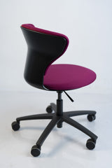 Sedus “turn around”, Drehstuhl, Schwarz/magenta