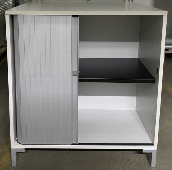 Sideboard 2 OH, "Steelcase", 80 x 47 x 87 cm, mit Querrollo, abschließbar