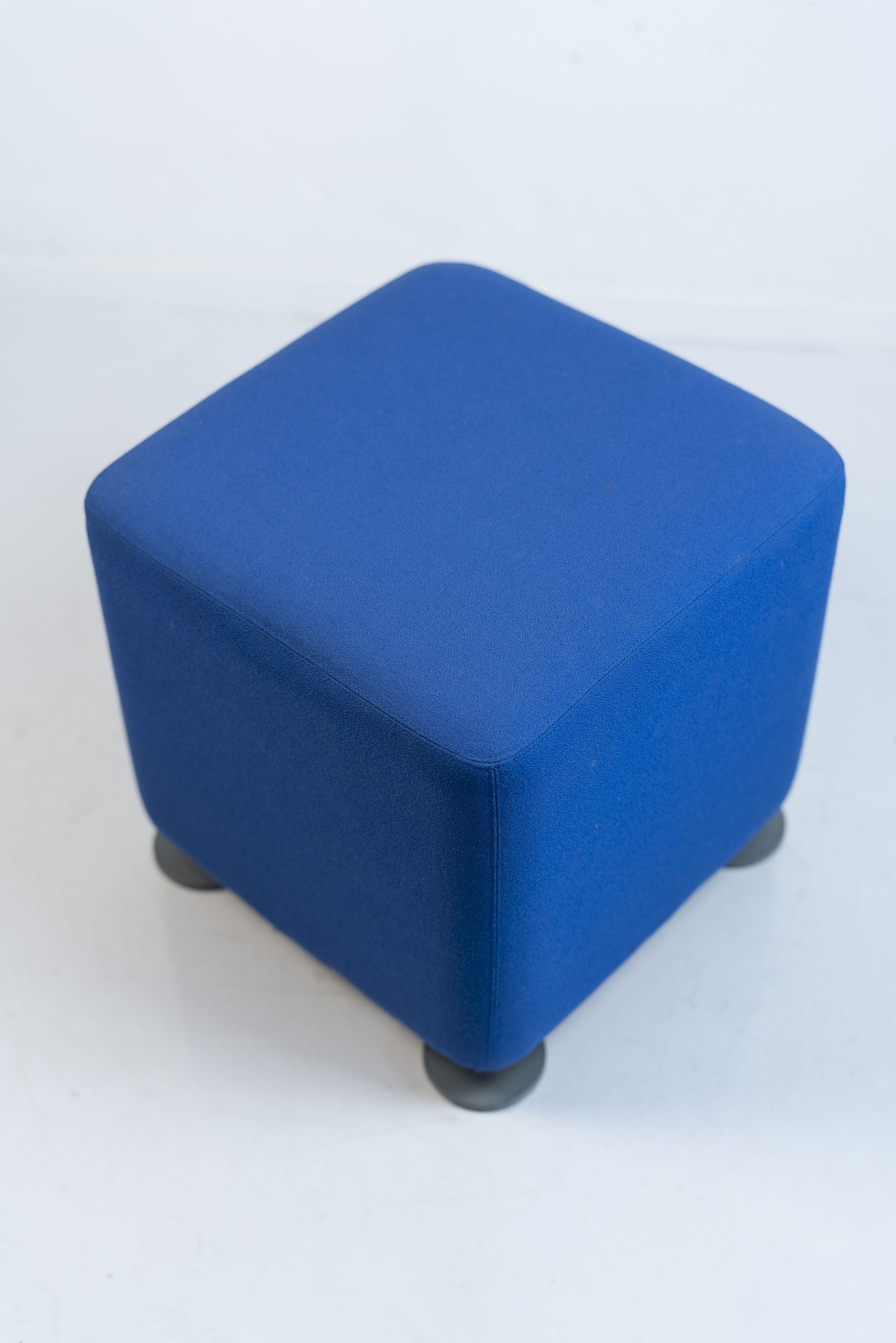Steelcase B-Free Sitzhocker