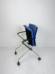 Steelcase "Number One", Klappstuhl, Hellgrau/Blau