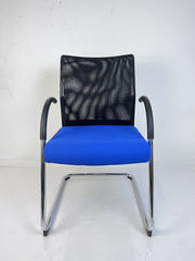 Freischwinger blau - Dauphin