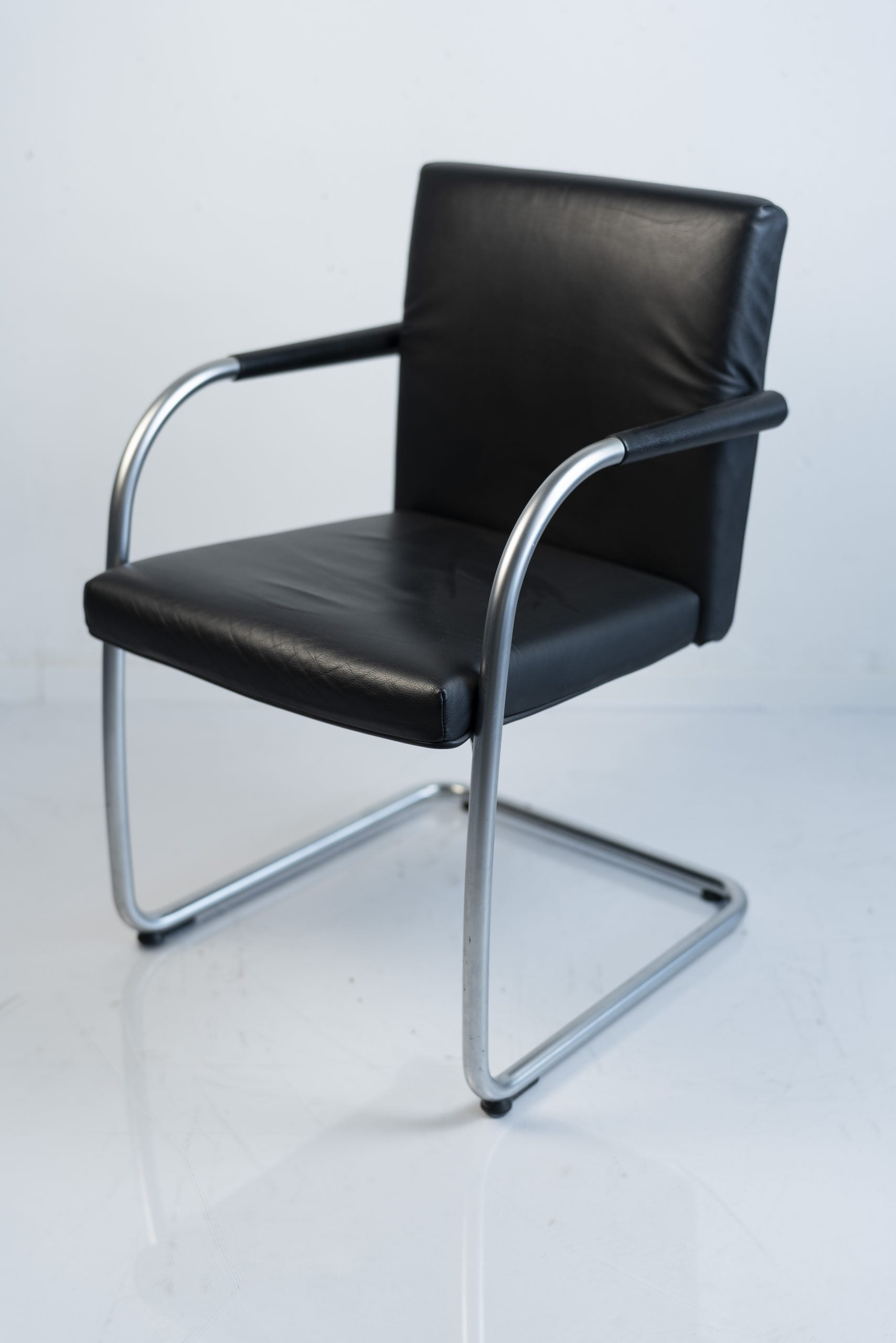 Vitra "Visa Soft", Freischwinger, Leder, Schwarz