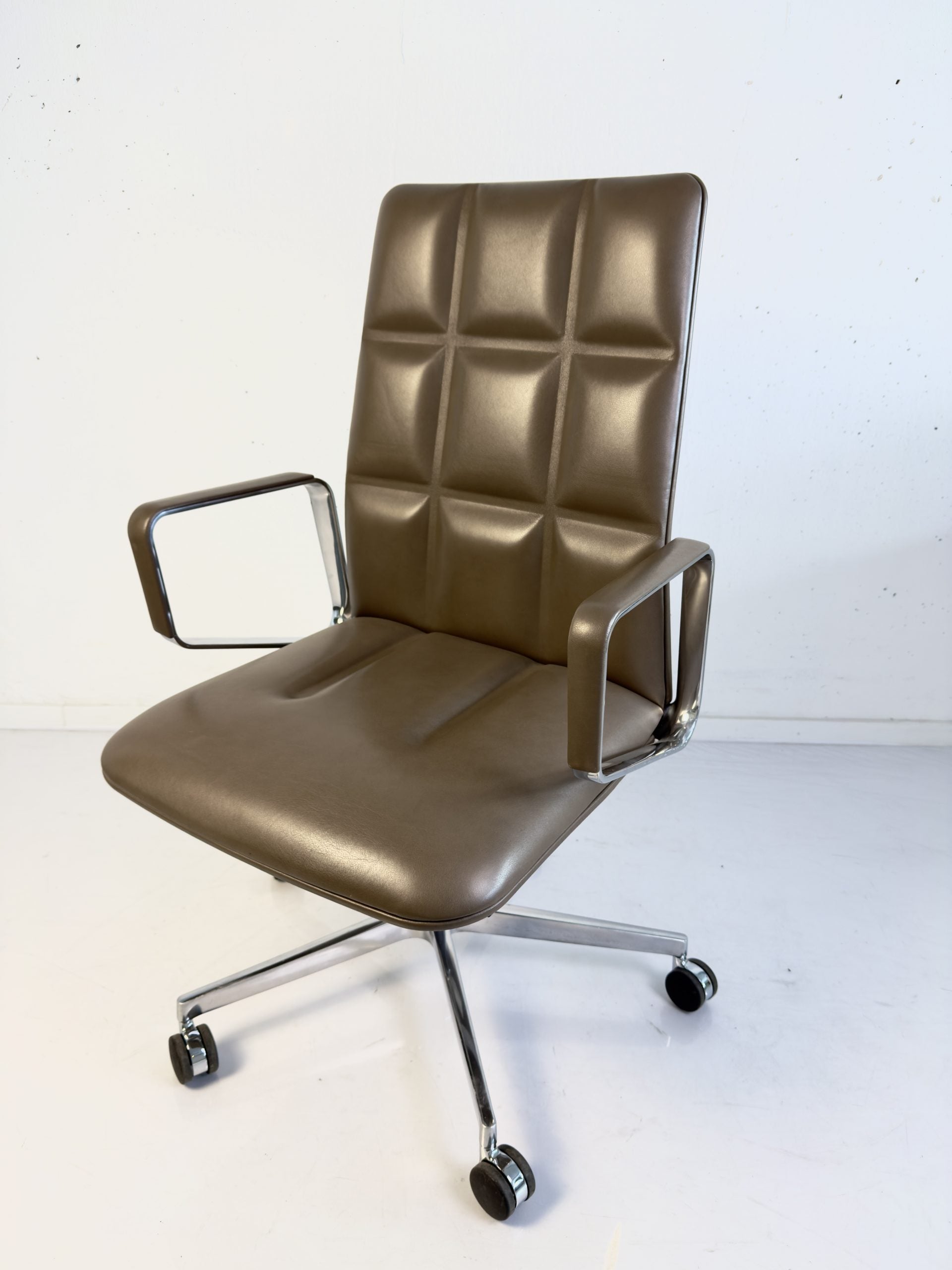 Walter Knoll "Leadchair", Modell 2011