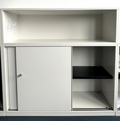 Sideboard mit Aufsatz, lichtgrau - Steelcase