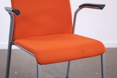Steelcase "Eastside", 4-Fuß-Stuhl mit Rollen, Silbergrau/Orange/Schwarz