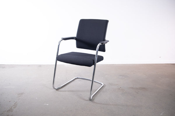 Interstuhl "550H", Freischwinger, Chrom/Schwarz