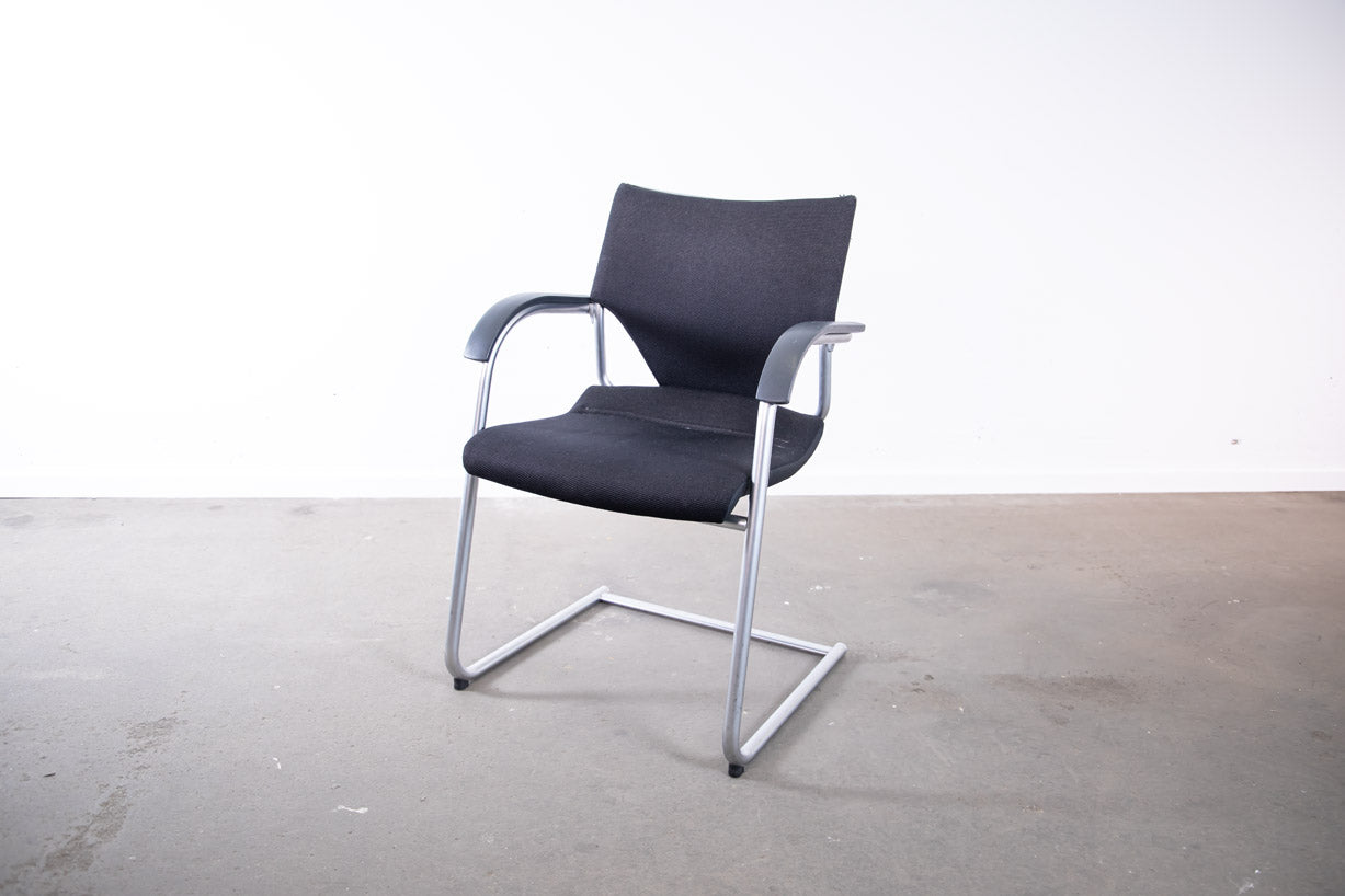 Wilkhahn "Modus 277/07", Freischwinger, Stoff, Silber/Schwarz
