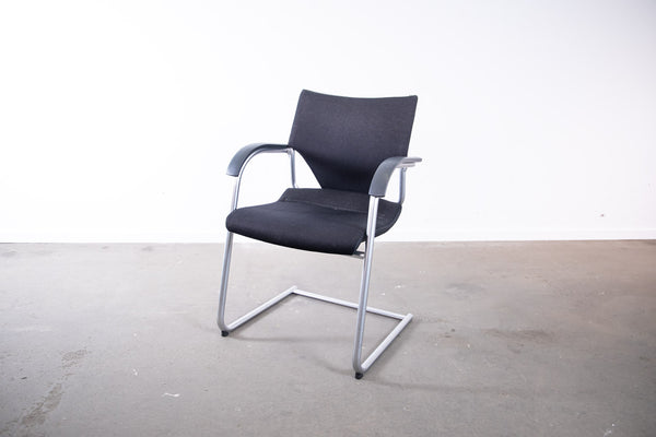 Wilkhahn "Modus 277/07", Freischwinger, Stoff, Silber/Schwarz