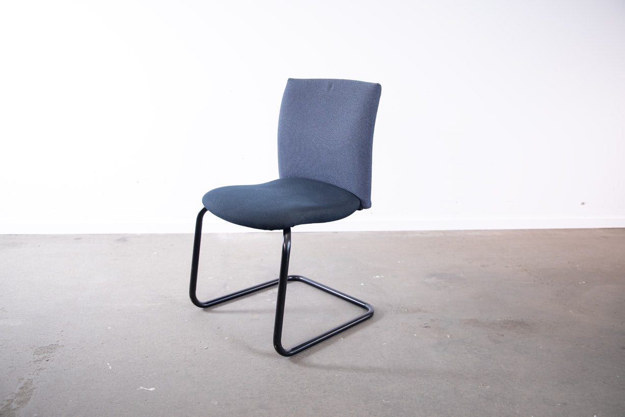 Haworth "Comforto" D5087, Freischwinger, Schwarz/Dunkelgrau