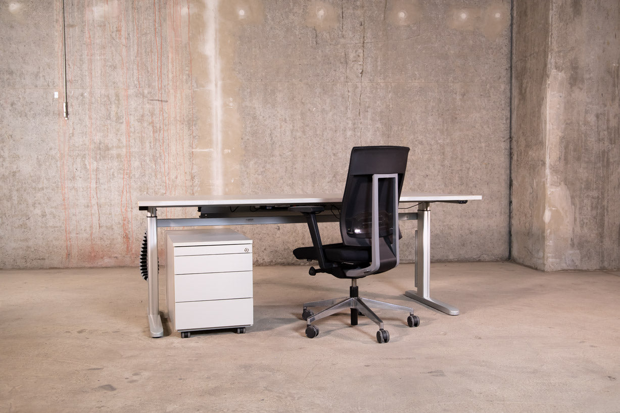 Ceka – elektrisch höhenverstellbarer Schreibtisch, Weiß 200 x 100/80 cm