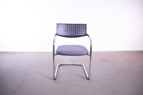 Vitra "Vis a vis Step", Freischwinger, nicht stapelbar, Chrom/Grau