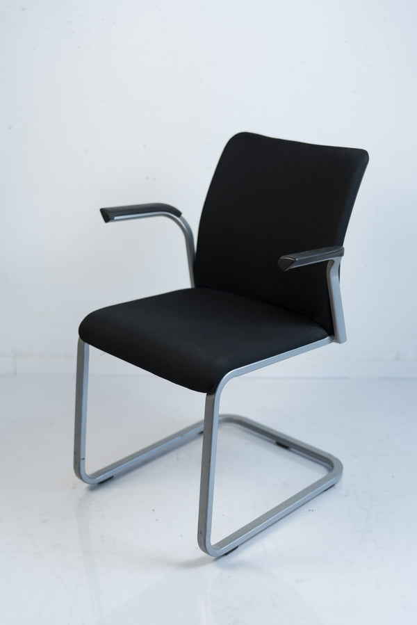 Steelcase "Eastside", Freischwinger, Grau/Schwarz