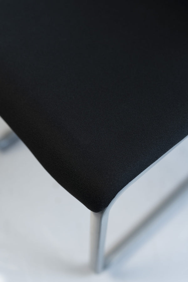 Steelcase "Eastside", Freischwinger, Grau/Schwarz