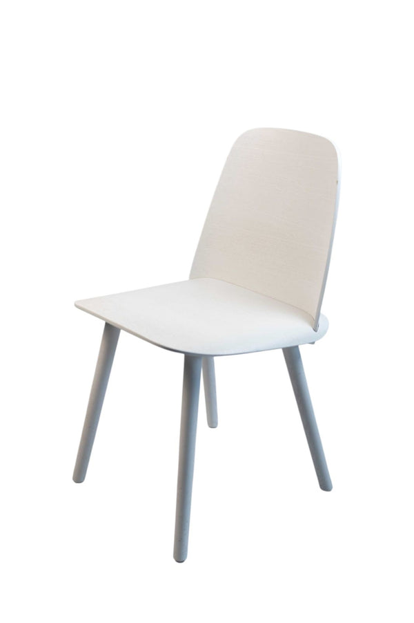 Muuto "Nerd chair", 4-Fuß-Stuhl, Holz, Weiß