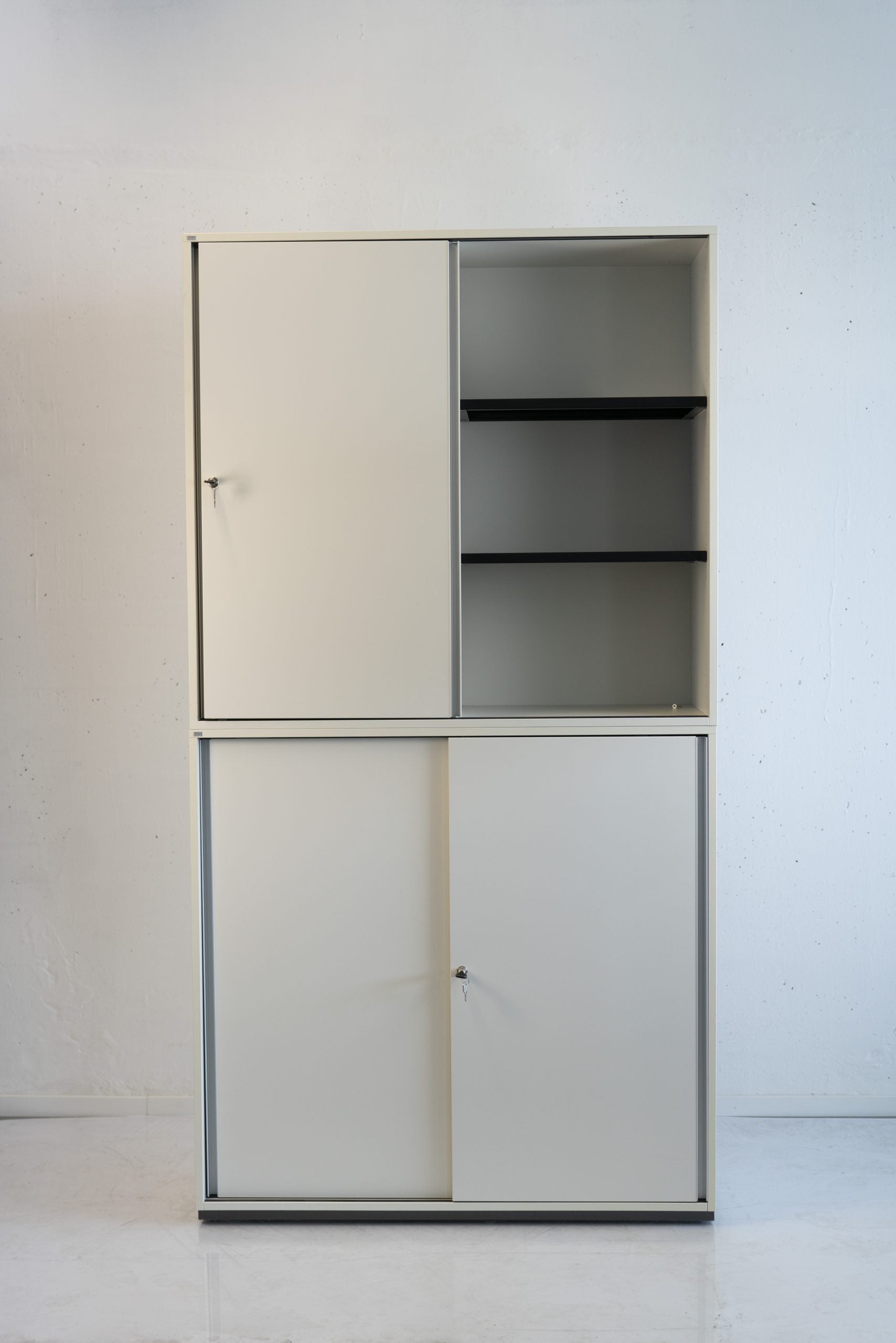 Schrank, Schiebetüren - Sedus 6OH/120cm