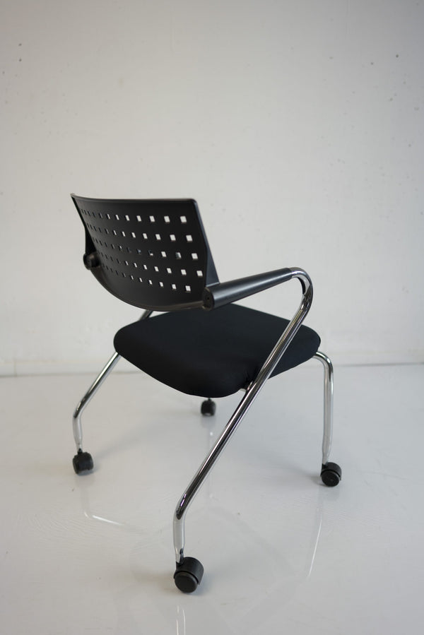 Vitra "Vis a vis Step", mit Rollen, Chrom/Schwarz
