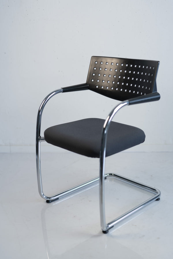 Vitra "Vis a vis Step", Freischwinger, stapelbar, Chrom/Grau