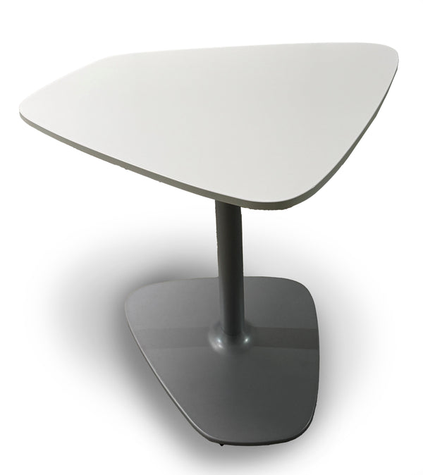 Wiesner Hager - macao Lounge-Tisch Freiform