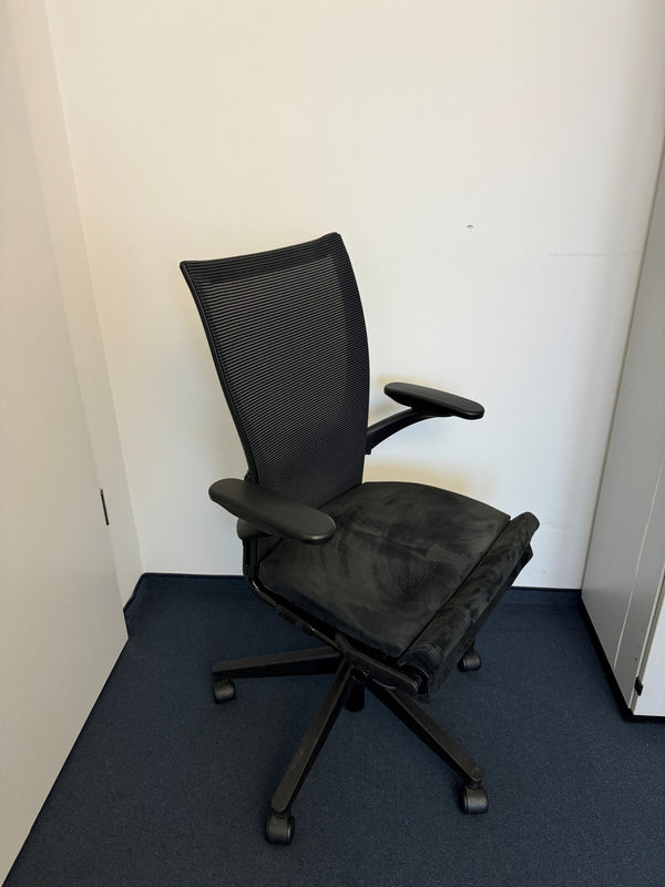 Bürodrehstuhl "Comforto", schwarz - Haworth