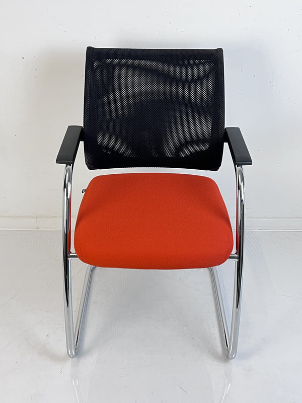 Freischwinger, schwarz/orange - Sedus