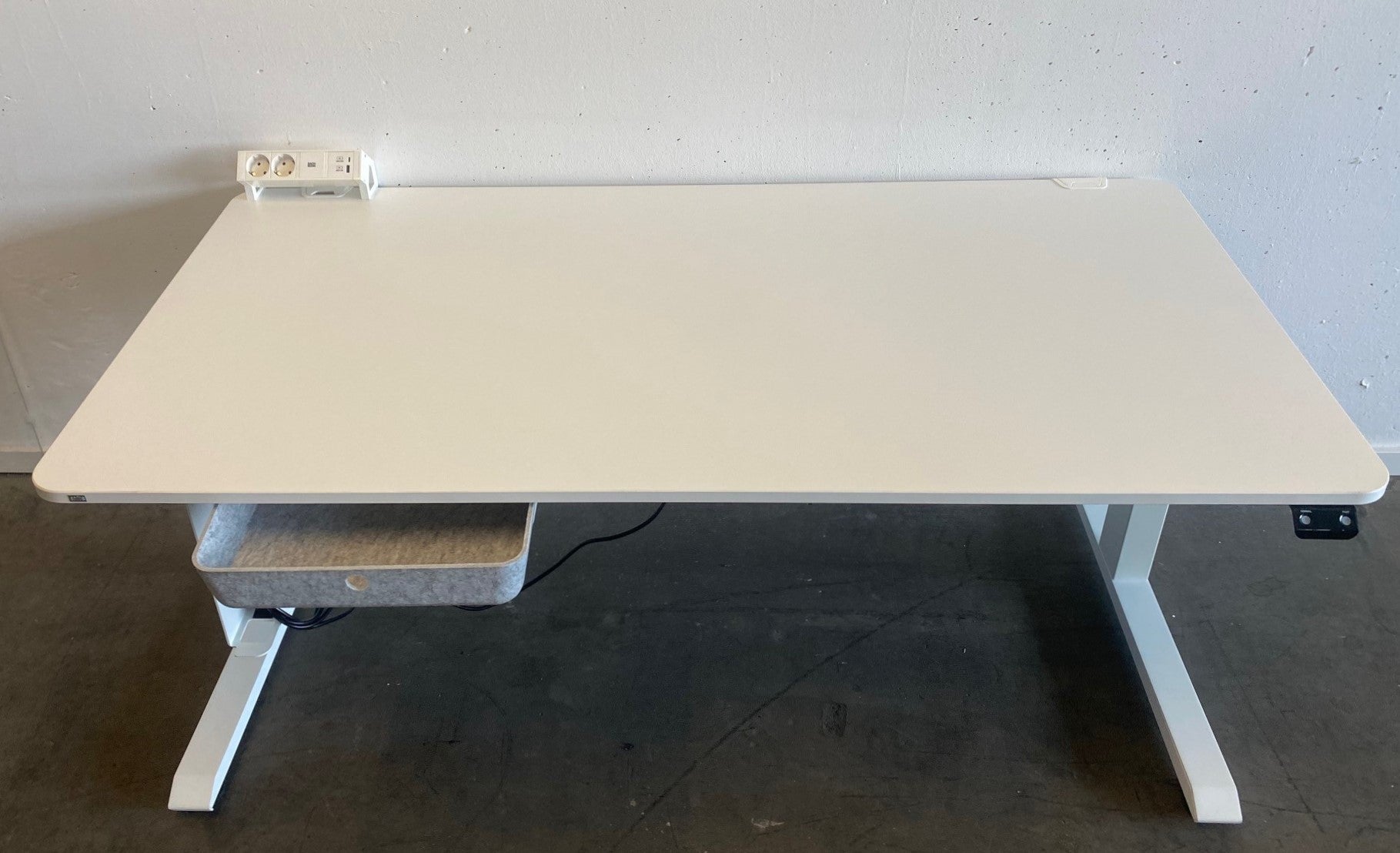 elektrisch höhenverstellbarer Schreibtisch se:lab Sedus